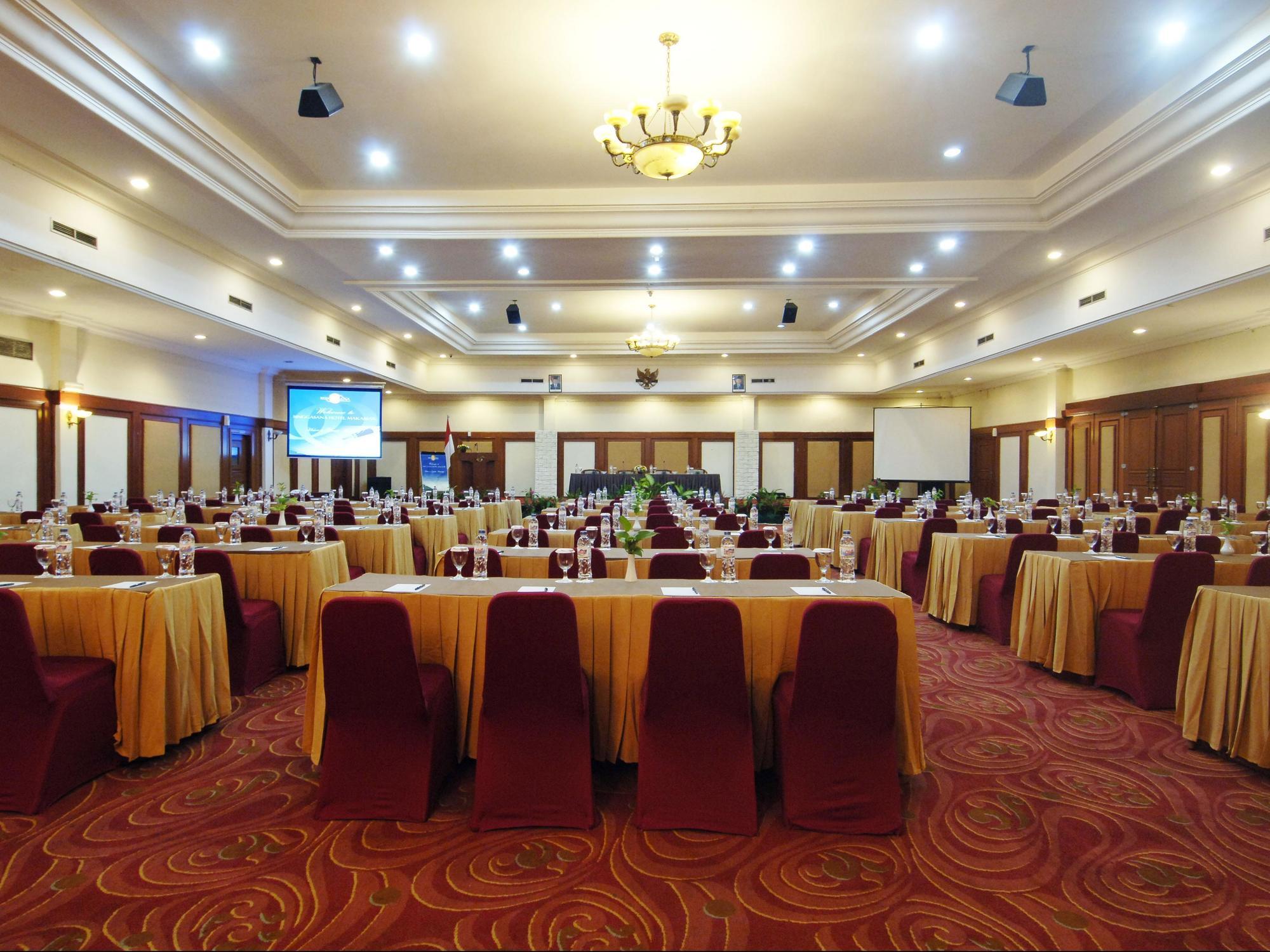 Singgasana Hotel Makassar Luaran gambar