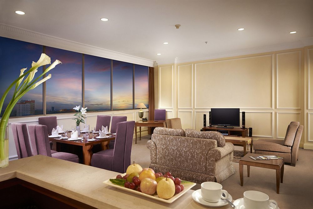 Singgasana Hotel Makassar Luaran gambar