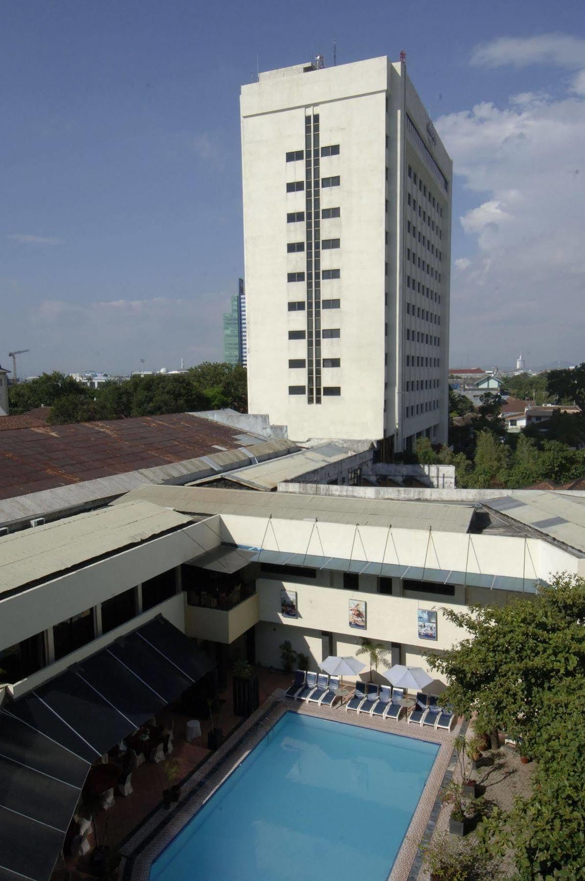 Singgasana Hotel Makassar Luaran gambar