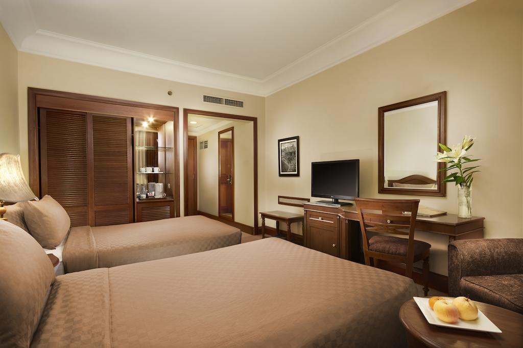 Singgasana Hotel Makassar Luaran gambar